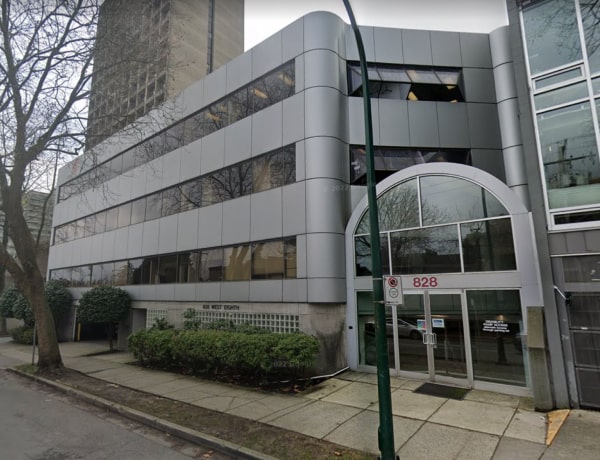 828 West 8th Street exterior picture Commercial medical office Real estate land investment opportunity in Vancouver British Columbia sold by LUK Real Estate Group