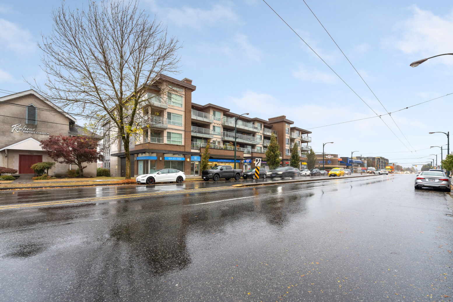 1821-1831 Renfrew Street facade picture retail strata investment for sale in Vancouver by LUK commercial real estate group